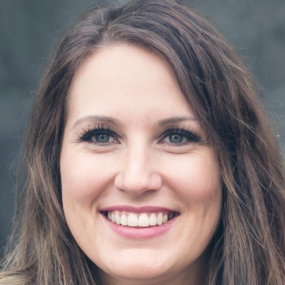 Inés Briceño, Líder de Experiencia del Estudiante en Prauloviva